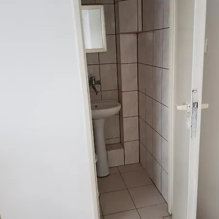 Проживание в семье Droznicza *